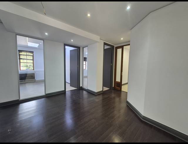 238M² OFFICE TO LET IN SANDTON CENTRAL